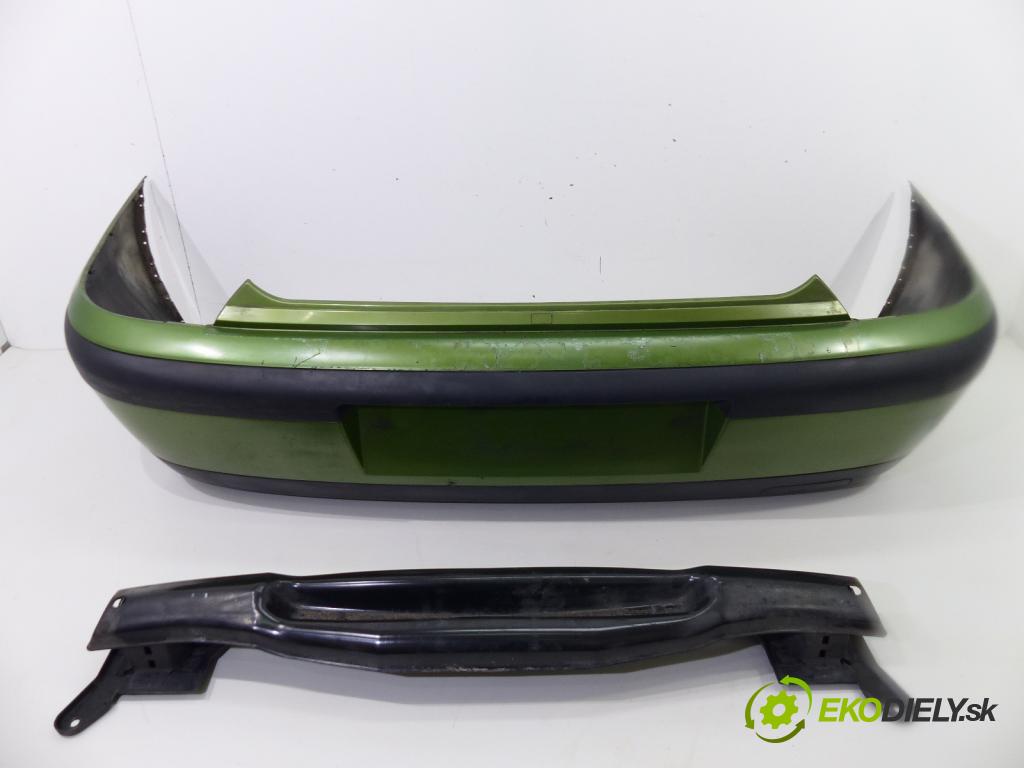 Seat Cordoba I 1993-2002 1.4 8V 60 hp  44 kW 1400 cm3  nárazník zadní část 