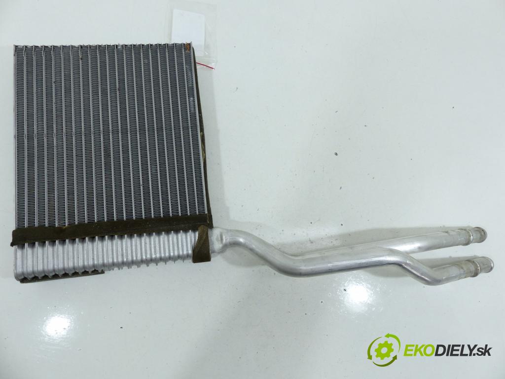 Ford Mondeo Mk4 2007-2014 2.0 TDCI 131 hp  96 kW 2000 cm3  topné těleso radiátor topení  (Radiátory topení)