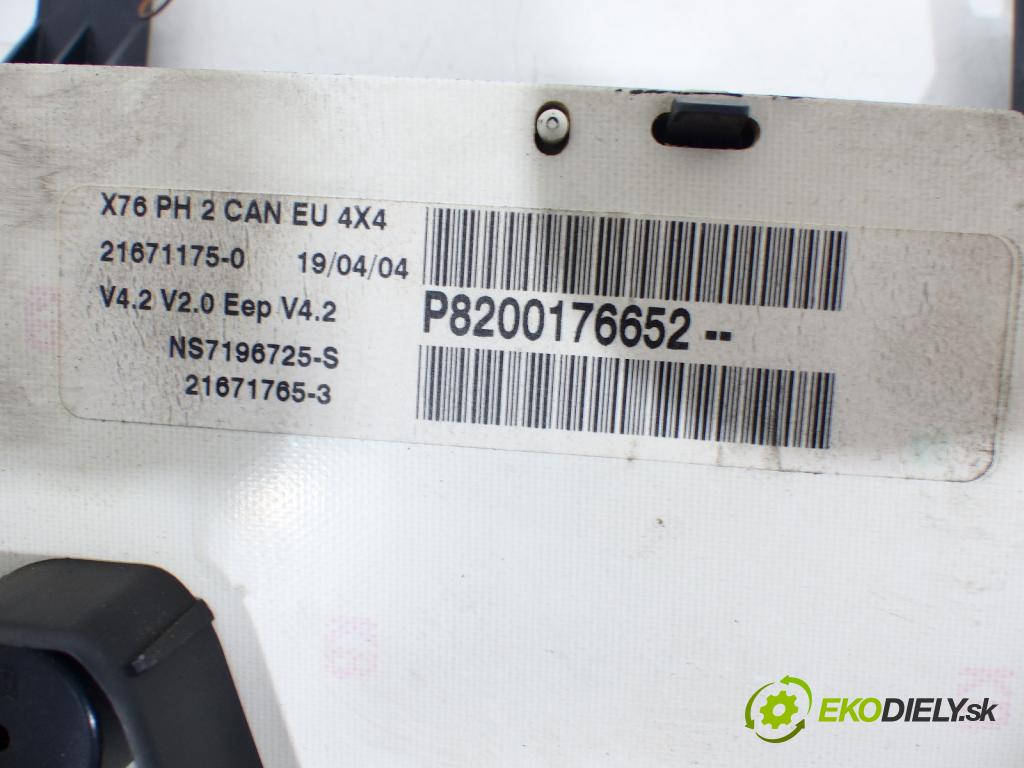 Renault Kangoo I 1998-2008 1.5 DCI 65 hp  48 kW 1500 cm3  prístrojovka  (Přístrojové desky, displeje)