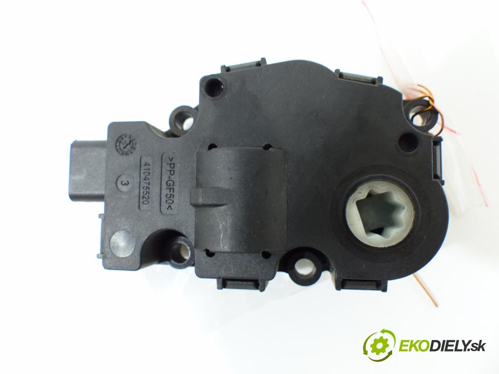 Bmw 3 e90 2005-2013 2.0D 136 HP  100 kW 2000 cm3  Motorček kúrenia