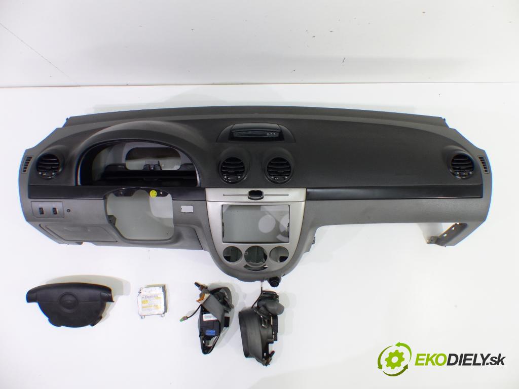 Chevrolet Lacetti 1.6 16V 109 hp  80 kW 1600 cm3  palubovka -