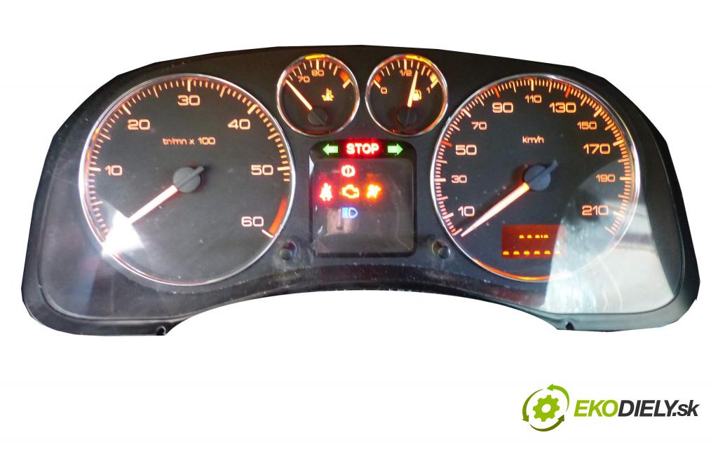 Peugeot 307 1.6 HDI 90 hp  66 kW 1600 cm3  prístrojovka  (Přístrojové desky, displeje)
