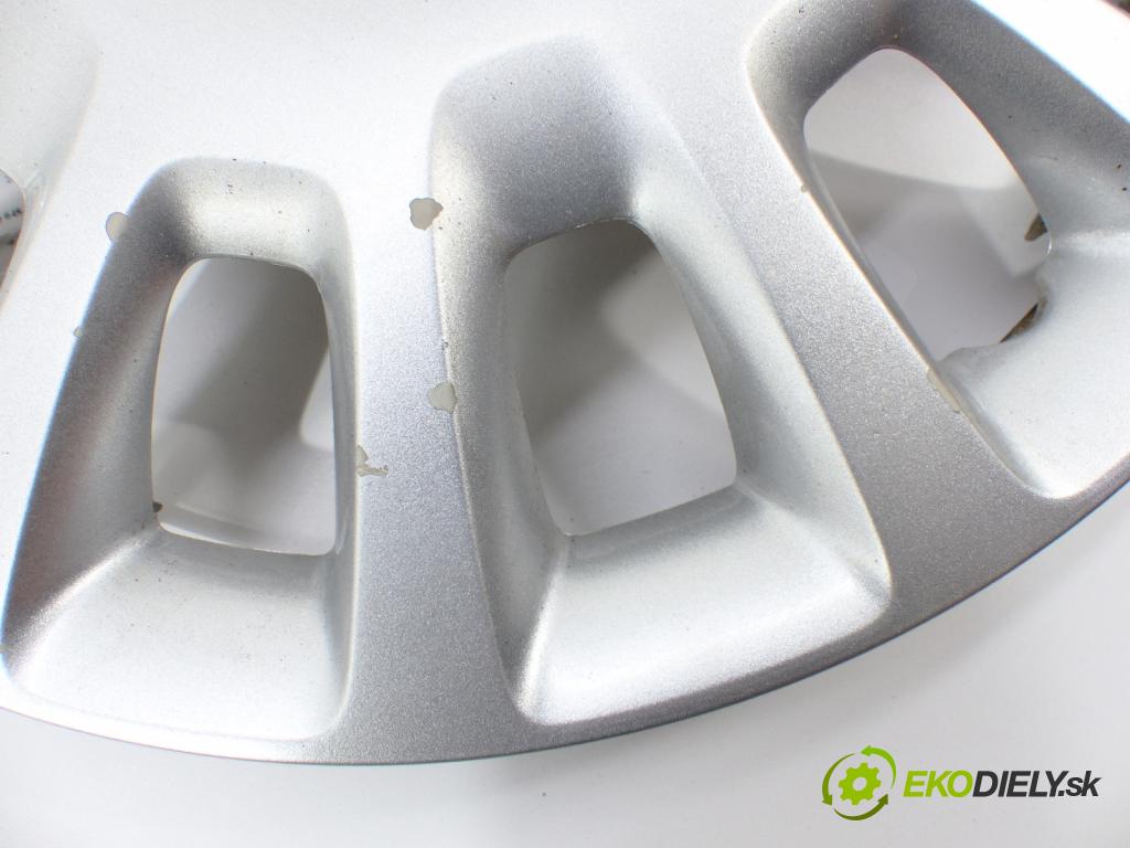 Opel Corsa D 2006-2014 1.3 CDTI 75 hp  55 kW 1300 cm3  puklice  (Puklice)