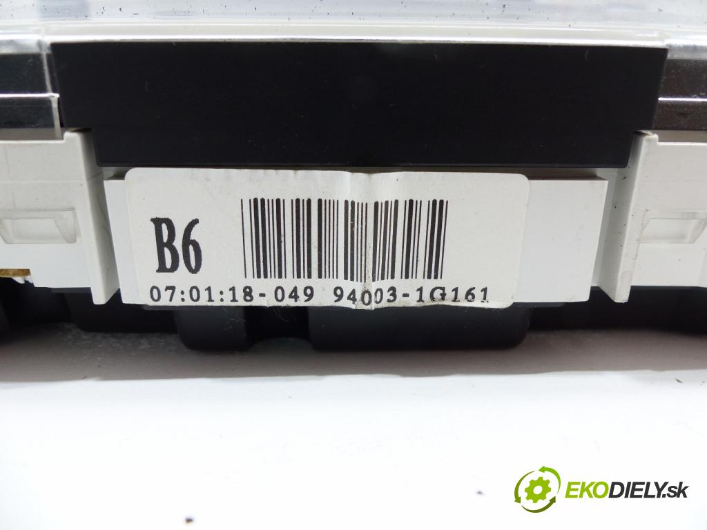 Kia Rio II 2005-2011 1.4 16V 97 hp  71 kW 1400 cm3  prístrojovka  (Přístrojové desky, displeje)