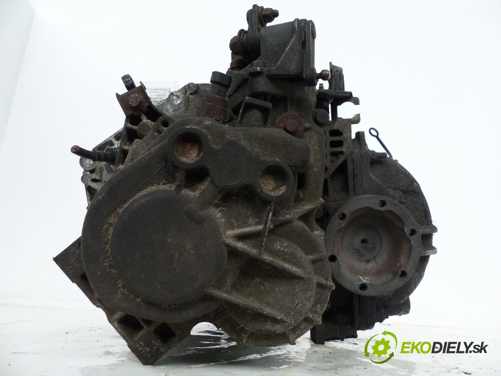 Alfa romeo 147 1.9 JTD 116 hp  85 kW 1900 cm3  převodovka - manuální
