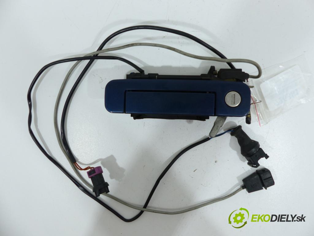 Audi A3 8L 1996-2003 1.8 20V 125 HP  92 kW 1800 cm3  Kľučka predný ľavá strana vonkajšia  (Vonkajšie predné ľavé)