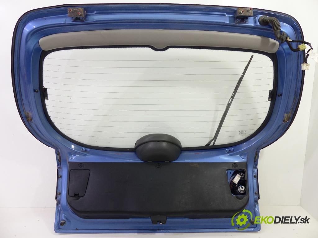 Daewoo Lanos 1.4 8V 75 hp  55 kW 1400 cm3  zadní část kapota  (Zadní kapoty)