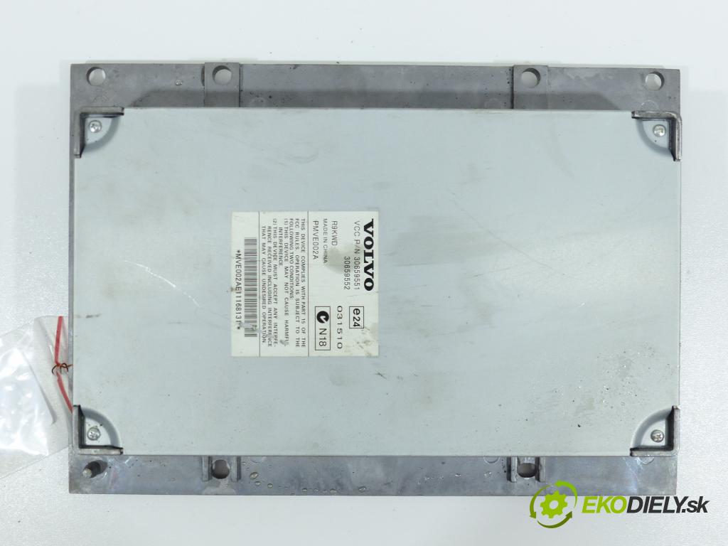 Volvo S40 II 2004-2012 2.0D 150 hp  110 kW 2000 cm3  zesilovač  (Zesilovače)