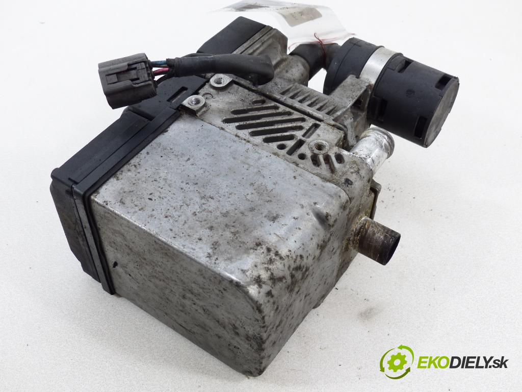 Mazda Mpv II 1999-2006 2.0 - 136hp  100 kW 2000 cm3  Webasto  (Webasto ohřívače)