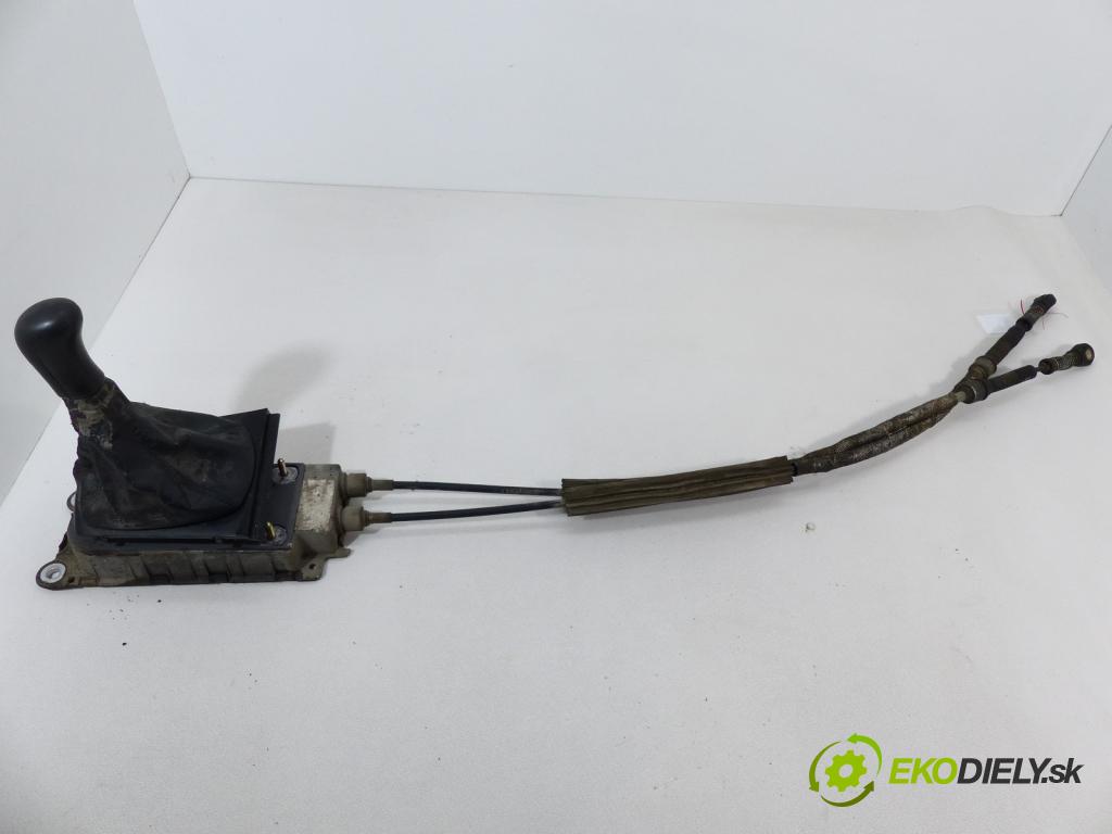 Skoda Octavia I 1996-2010 1.9 TDI 110 HP  81 kW 1900 cm3  Kulisa - -  (Rýchlostné páky / kulisy)