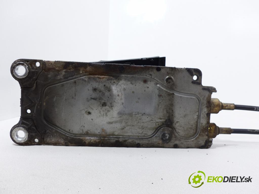 Skoda Octavia I 1996-2010 1.9 TDI 110 HP  81 kW 1900 cm3  Kulisa - -  (Rýchlostné páky / kulisy)