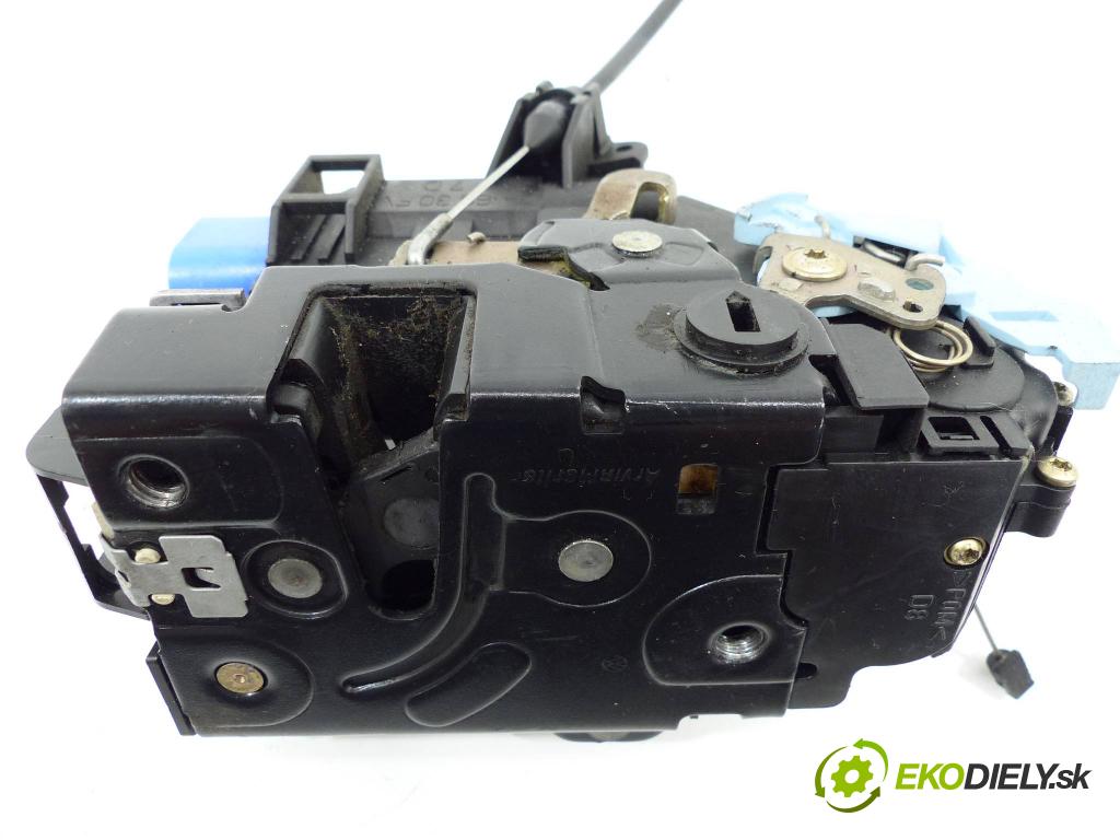 Skoda Octavia II 2004-2013 2.0 TDI 16V 140 HP  103 kW 2000 cm3  zámok zad pravy