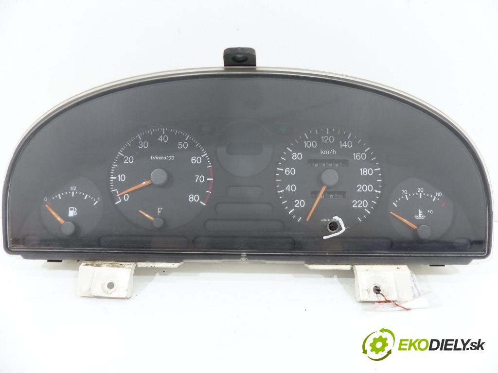 Fiat Ulysse I 1994-2002 2.0 8V 121 HP  89 kW 2000 cm3  Prístrojovka  (Prístrojové dosky, displeje)