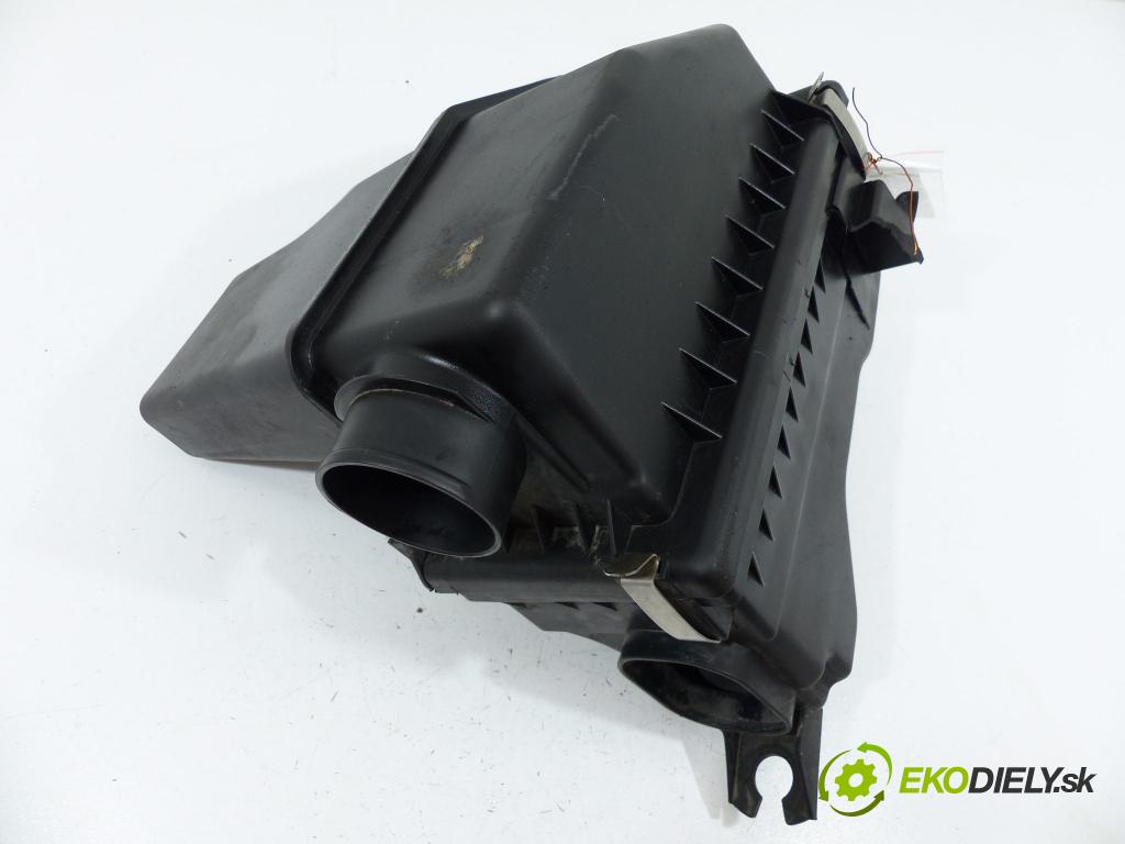 Mitsubishi Colt Z30 VI 04-12 1.3 16V 95 hp  70 kW 1300 cm3  obal filtra vzduchu  (Kryty filtrů)