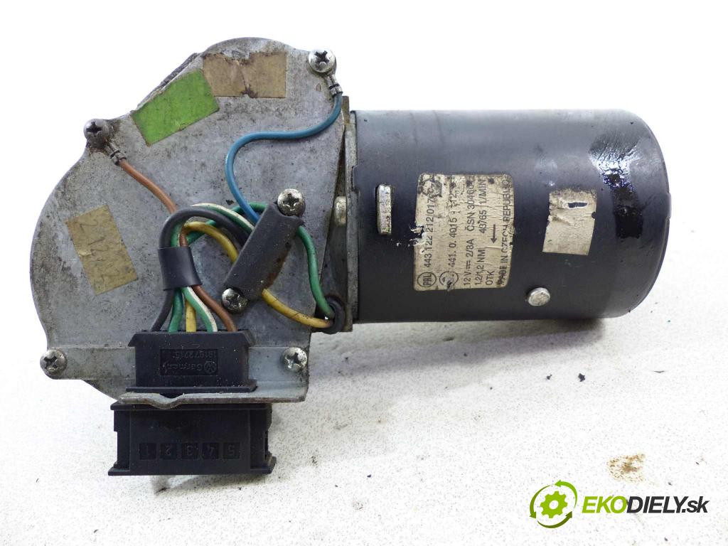 Skoda Felicia 1.3 8V   1300 cm3  Motor stieračov predný