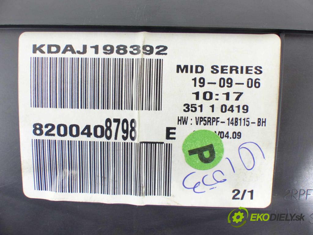 Renault Megane II 2003-2008 1.5 DCI 106 hp  78 kW 1500 cm3  prístrojovka  (Přístrojové desky, displeje)