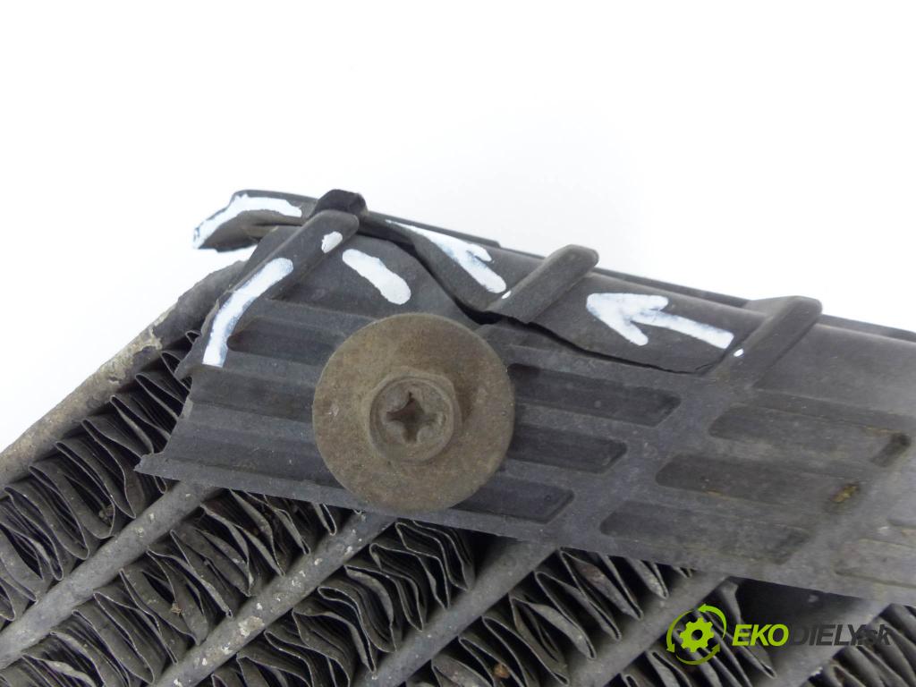 Toyota Carina E 1992-1998 2.0 TD 83 hp  61 kW 2000 cm3  chladič klimatizace  (Chladiče klimatizace (kondenzátory))