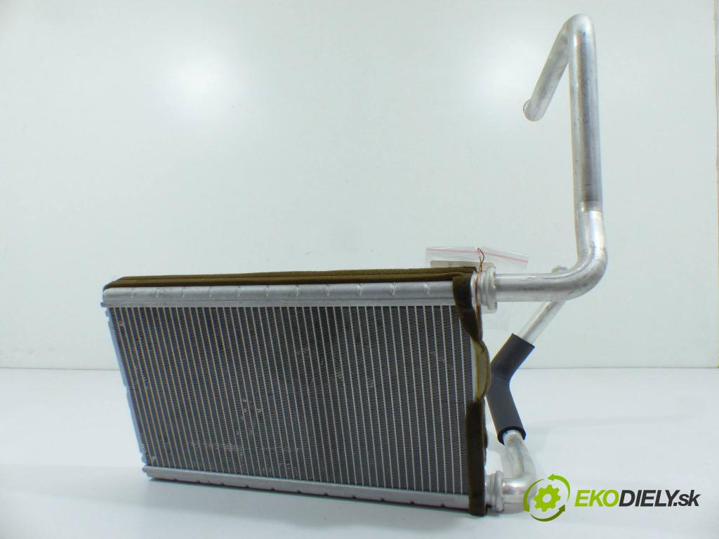Honda Civic IX 2011-2017 1.4 16V 99 hp  73 kW 1400 cm3  topné těleso radiátor topení  (Radiátory topení)