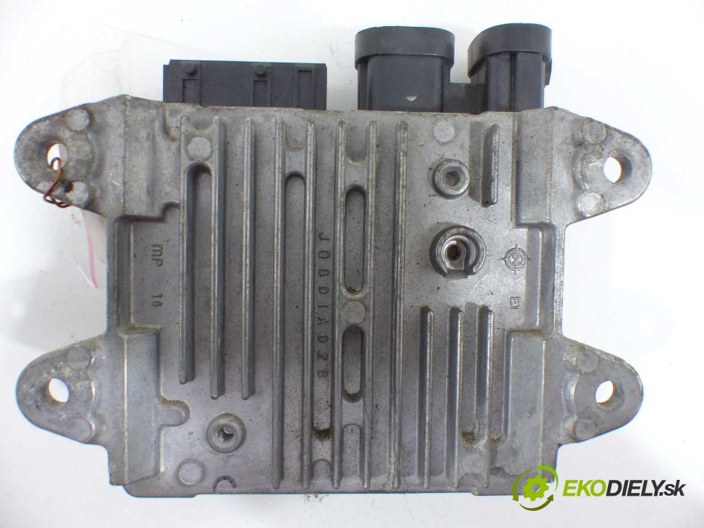 Peugeot 1007 1.4 16V 88 HP  65 kW 1400 cm3  Modul Riadiaca jednotka  (Ostatné)
