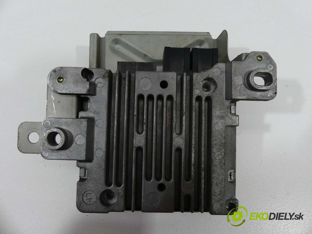 Honda Civic VII 2000-2006 1.4 16V 90 HP  66 kW 1400 cm3  Modul Riadiaca jednotka  (Ostatné)