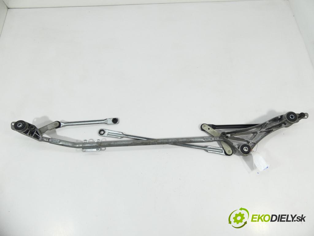 Mercedes A W169 2004-2012 1.5 8V 95 hp  70 kW 1500 cm3  mechanismus stěračů 
