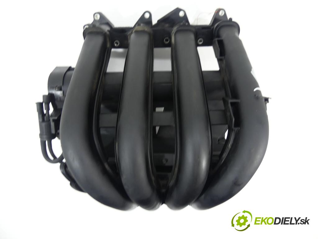 Mercedes A W169 2004-2012 1.5 8V 95 hp  70 kW 1500 cm3  potrubí sání  (Sací potrubí)