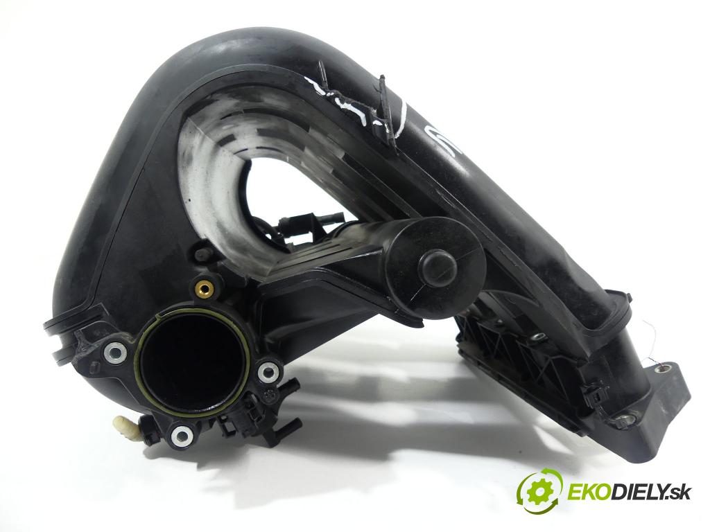 Mercedes A W169 2004-2012 1.5 8V 95 hp  70 kW 1500 cm3  potrubí sání  (Sací potrubí)