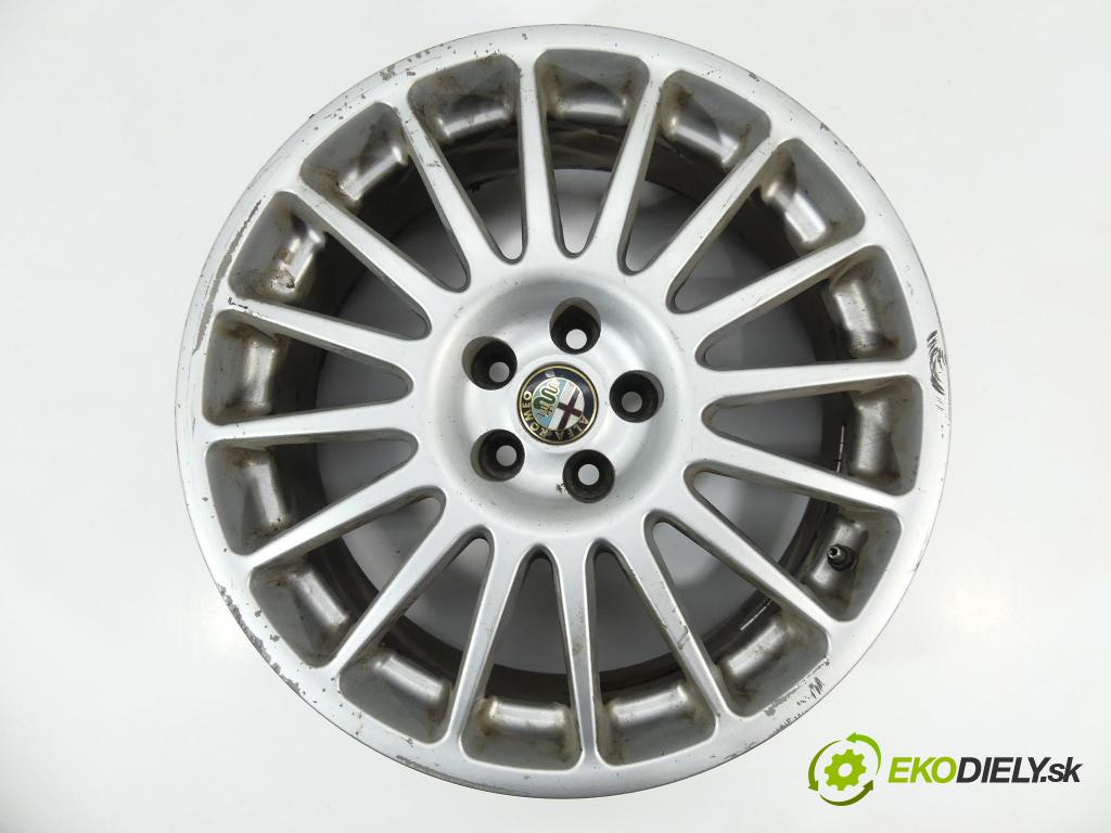 Alfa romeo 156 2.0 16V 150 hp  110 kW 2000 cm3  hlinikové disky 