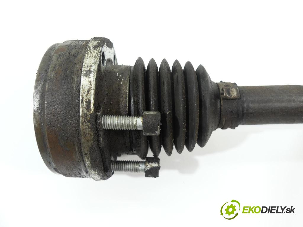 Skoda Fabia II 2007-2014 1.4 16V 86 HP  63 kW 1400 cm3  Poloos ľavá strana  (Poloosy)