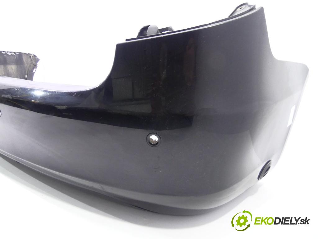 Skoda Fabia II 2007-2014 1.4 16V karburátor 86 hp  63 kW 1400 cm3  nárazník zadní část