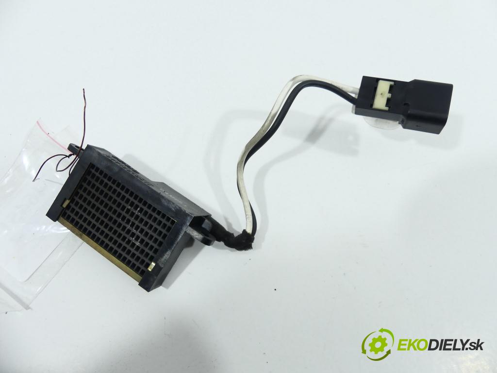 Subaru Outback IV 09-14 2.0D 150 HP  110 kW 2000 cm3  Výhrevné teleso, radiátor kúrenia  (Radiátory kúrenia)