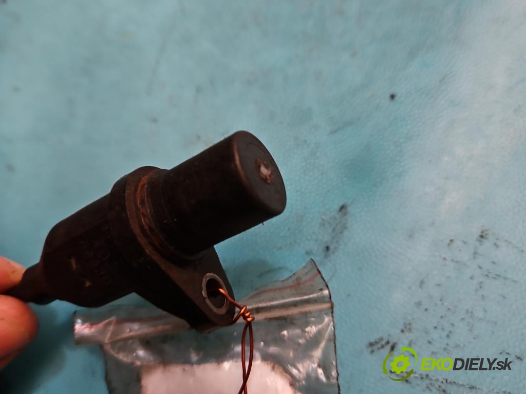 Hyundai Accent III 2005-2010 1.4 16V 97KM  71 kW 1400 cm3 4- snímač pozice: hřídel klikový  (Snímače polohy kliky, vačky)