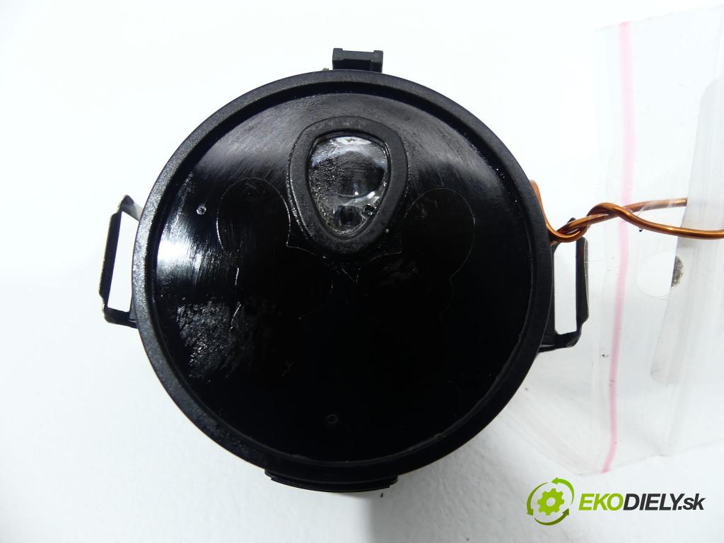 Nissan Tiida 1.6 16V 110 HP  81 kW 1600 cm3  Snímač dažďa  (Snímače dažďa)