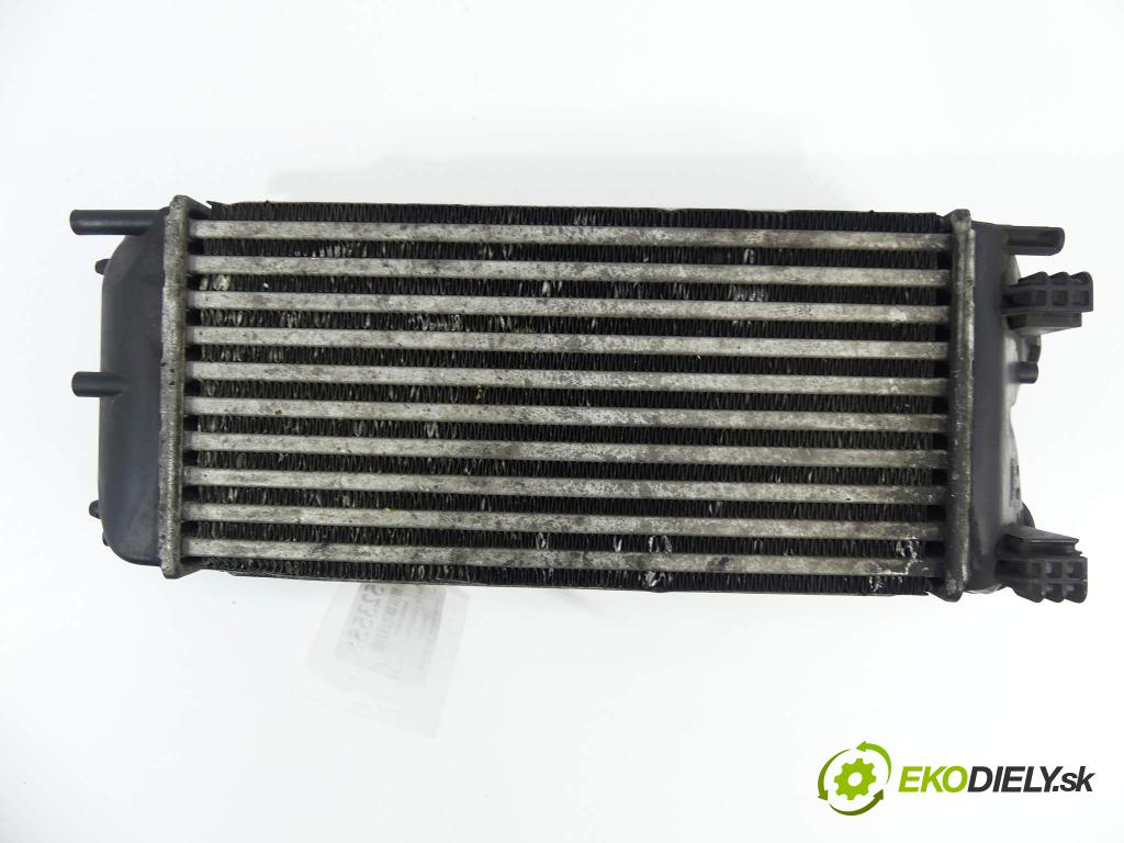 Citroen C4 picasso 06-13 1.6 HDI 109 hp  80 kW 1600 cm3  intercooler  (Chladiče nasávaného vzduchu (intercoolery))