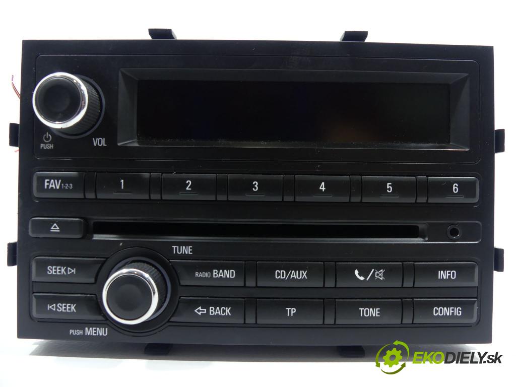 Chevrolet Aveo T300 2011-2014 1.2 16V 86 HP  63 kW 1200 cm3  RADIO  (Audio zariadenia)