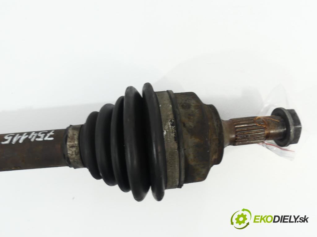 Citroen C4 Grand picasso 1.6 HDI 109 HP  80 kW 1600 cm3  Poloos ľavá strana  (Poloosy)