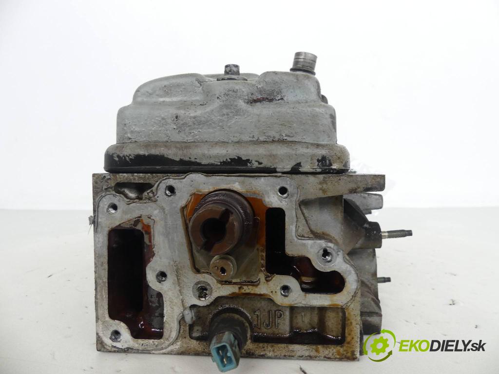 Peugeot 206 1.1 8V 60 hp 44 kW 1100 cm3 hlava válců motora