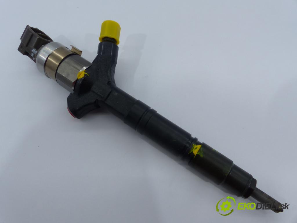 Toyota Land Cruiser J120 2002-2010 3.0 D4D 163 HP  120 kW 3000 cm3 5- vstrek  (Vstrekovače)