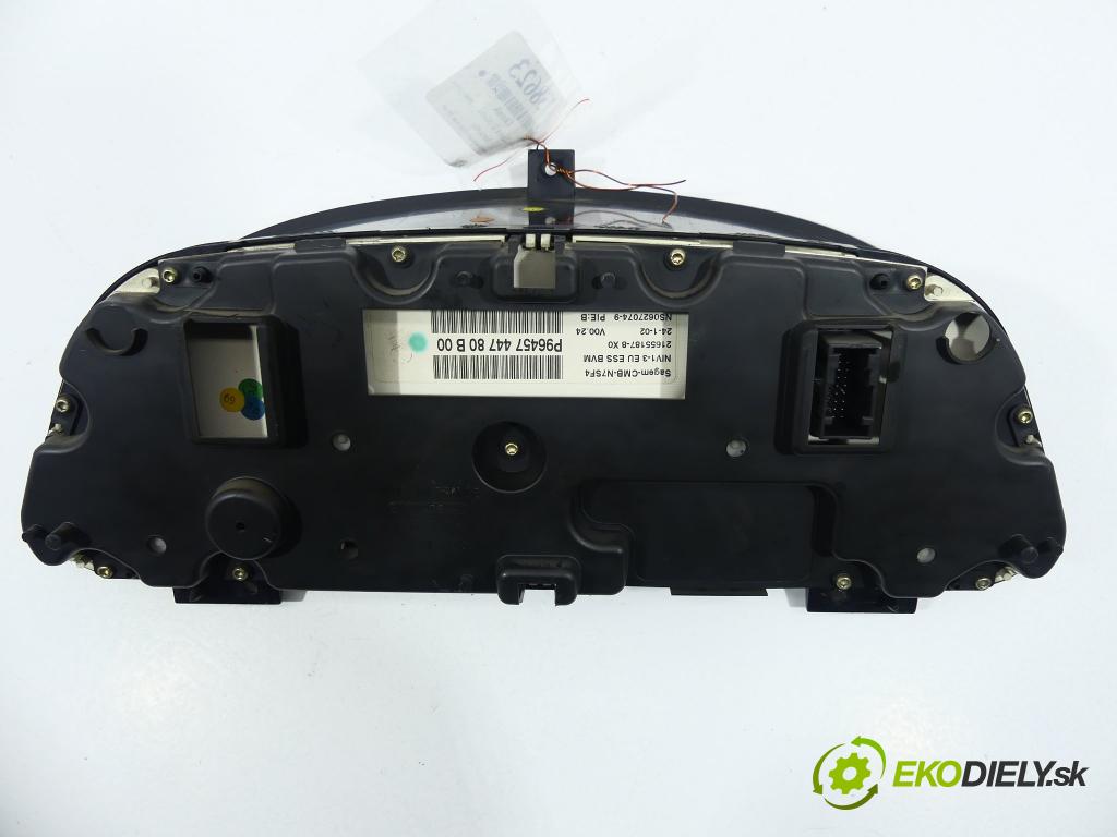 Citroen Xsara II 2000-2004 1.4 8V   1400 cm3  Prístrojovka  (Prístrojové dosky, displeje)