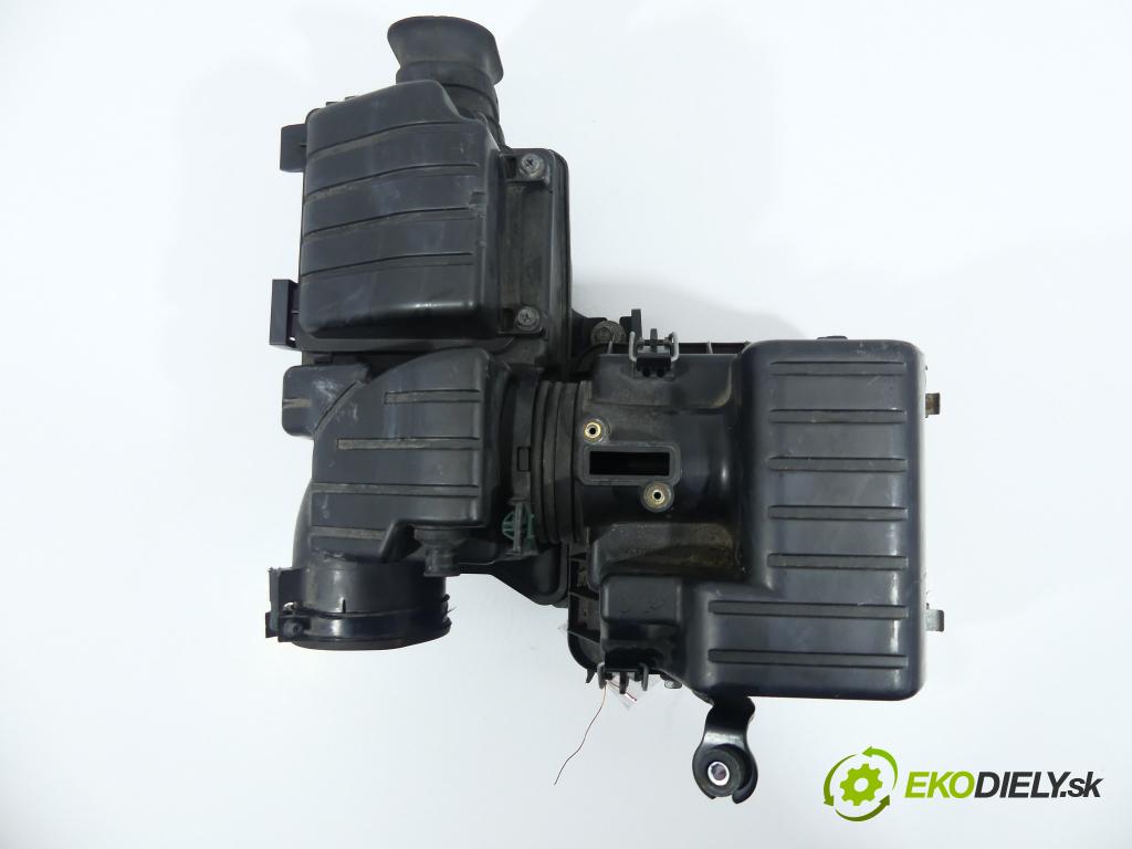 Honda Jazz III 2008-2014 1.4 16V 101 hp  74 kW 1400 cm3  obal filtra vzduchu  (Kryty filtrů)