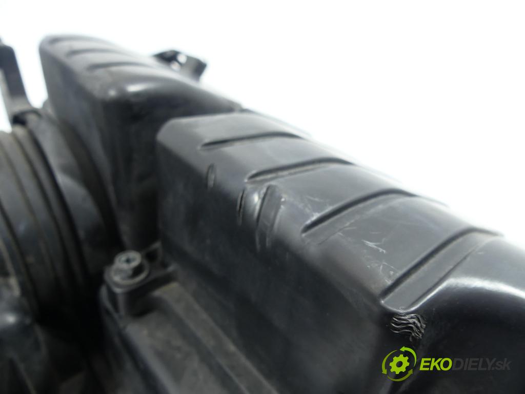 Honda Jazz III 2008-2014 1.4 16V 101 hp  74 kW 1400 cm3  obal filtra vzduchu  (Kryty filtrů)