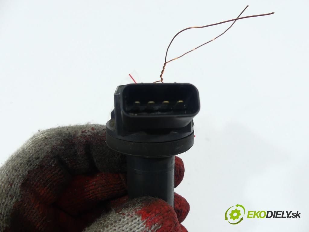 Toyota Auris I 2006-2013 1.3 16V VVTI 99 hp  73 kW 1330 cm3  cívka zapalovací  (Zapalovací cívky, moduly)