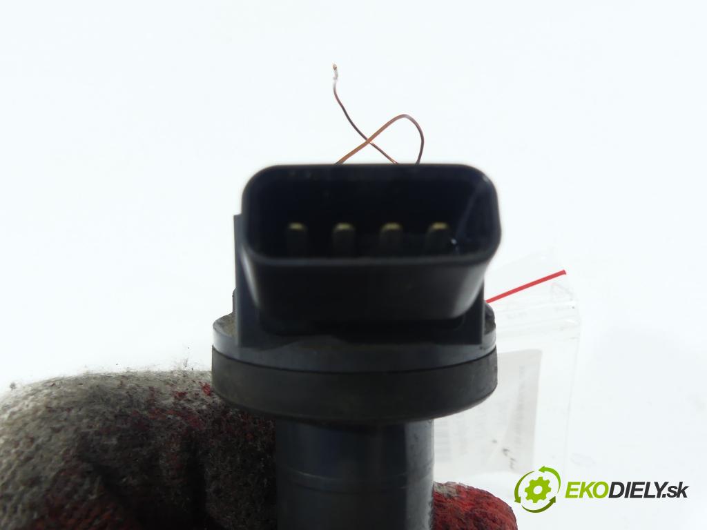 Toyota Auris I 2006-2013 1.3 16V VVTI 99 hp  73 kW 1330 cm3  cívka zapalovací  (Zapalovací cívky, moduly)