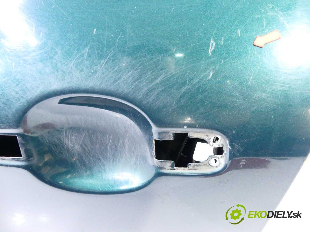 Peugeot 307 2.0 HDI 90 hp  66 kW 2000 cm3  dveře přední část levé