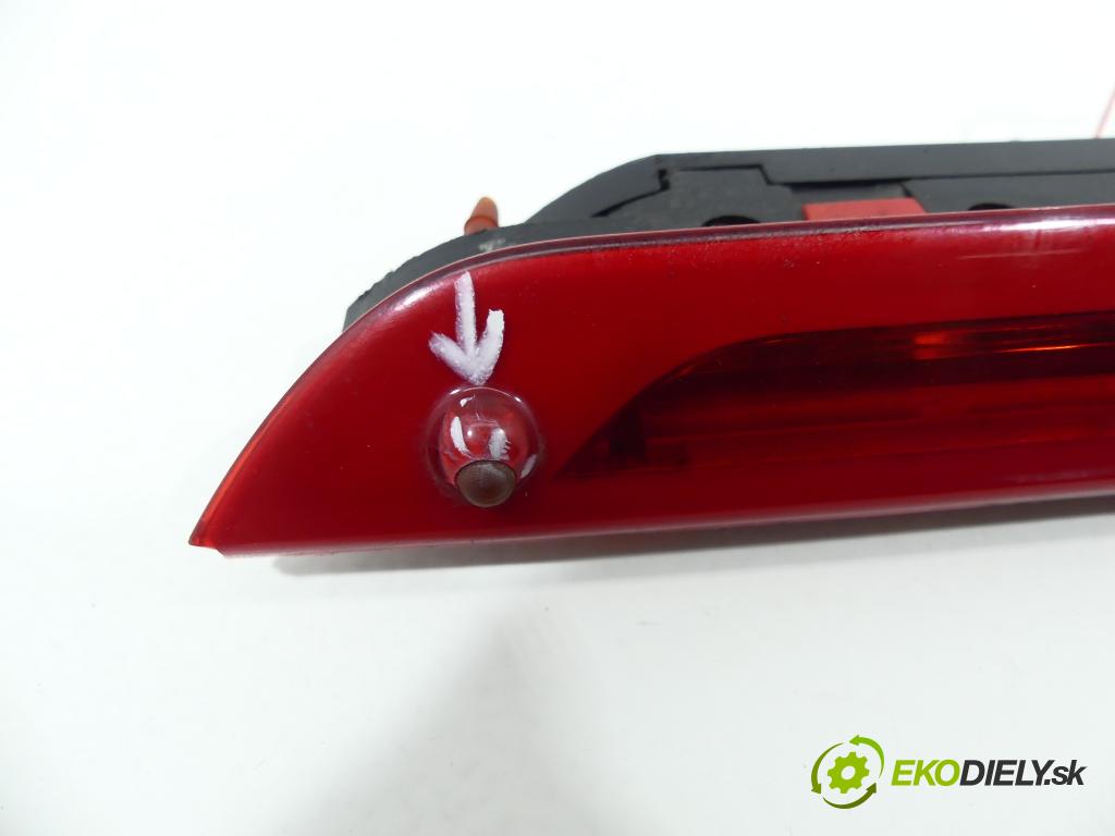 Fiat Bravo II 2007-2014 2.0 JTD 165 hp  121 kW 2000 cm3  světlo bŕzd