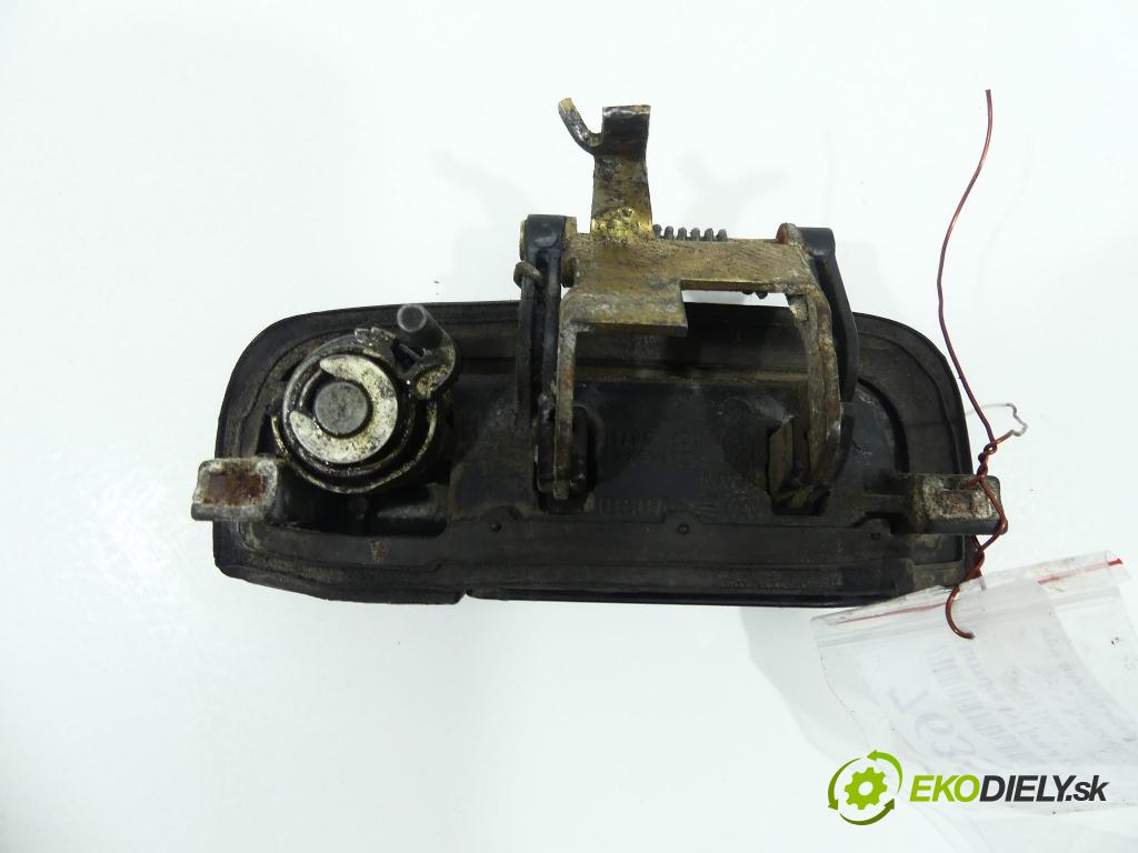 Seat Inca 1.9 SDI 64 HP  47 kW 1900 cm3  Kľučka zad ľavá strana vonkajšia  (Ostatné)