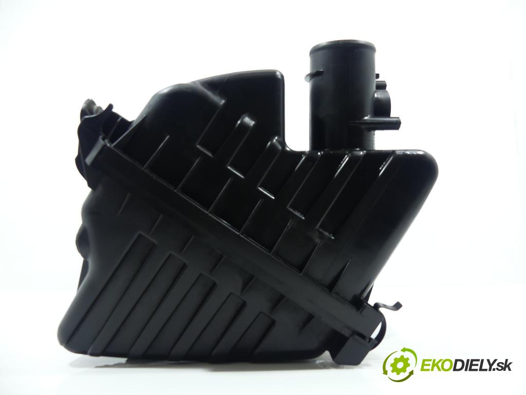 Toyota Yaris I 1999-2005 1.4 D4D 75 hp  55 kW 1400 cm3  obal filtra vzduchu  (Kryty filtrů)