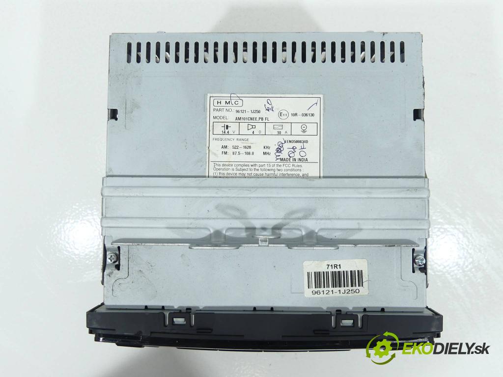 Hyundai I20 I 2008-2014 1.1 CRDi 75 HP  55 kW 1100 cm3  RADIO  (Audio zariadenia)