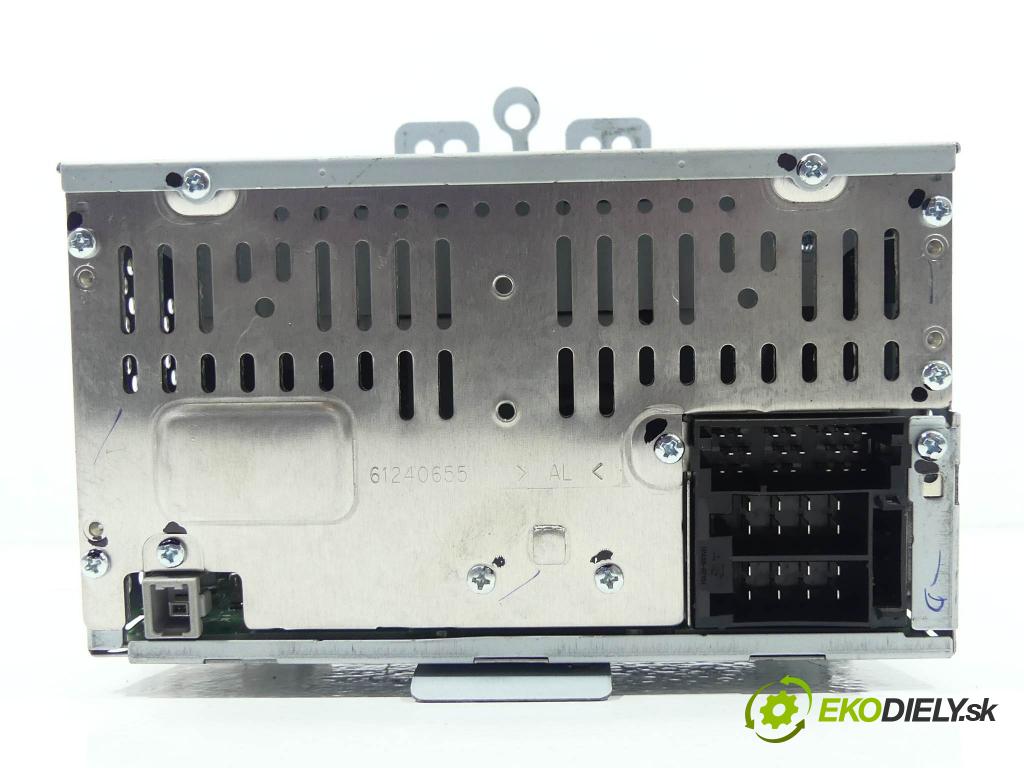 Hyundai I20 I 2008-2014 1.1 CRDi 75 HP  55 kW 1100 cm3  RADIO  (Audio zariadenia)