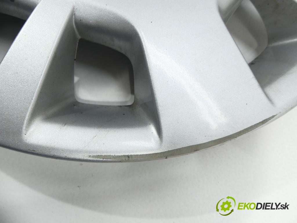 Hyundai I20 I 2008-2014 1.1 CRDi 75 hp  55 kW 1100 cm3  puklice  (Puklice)